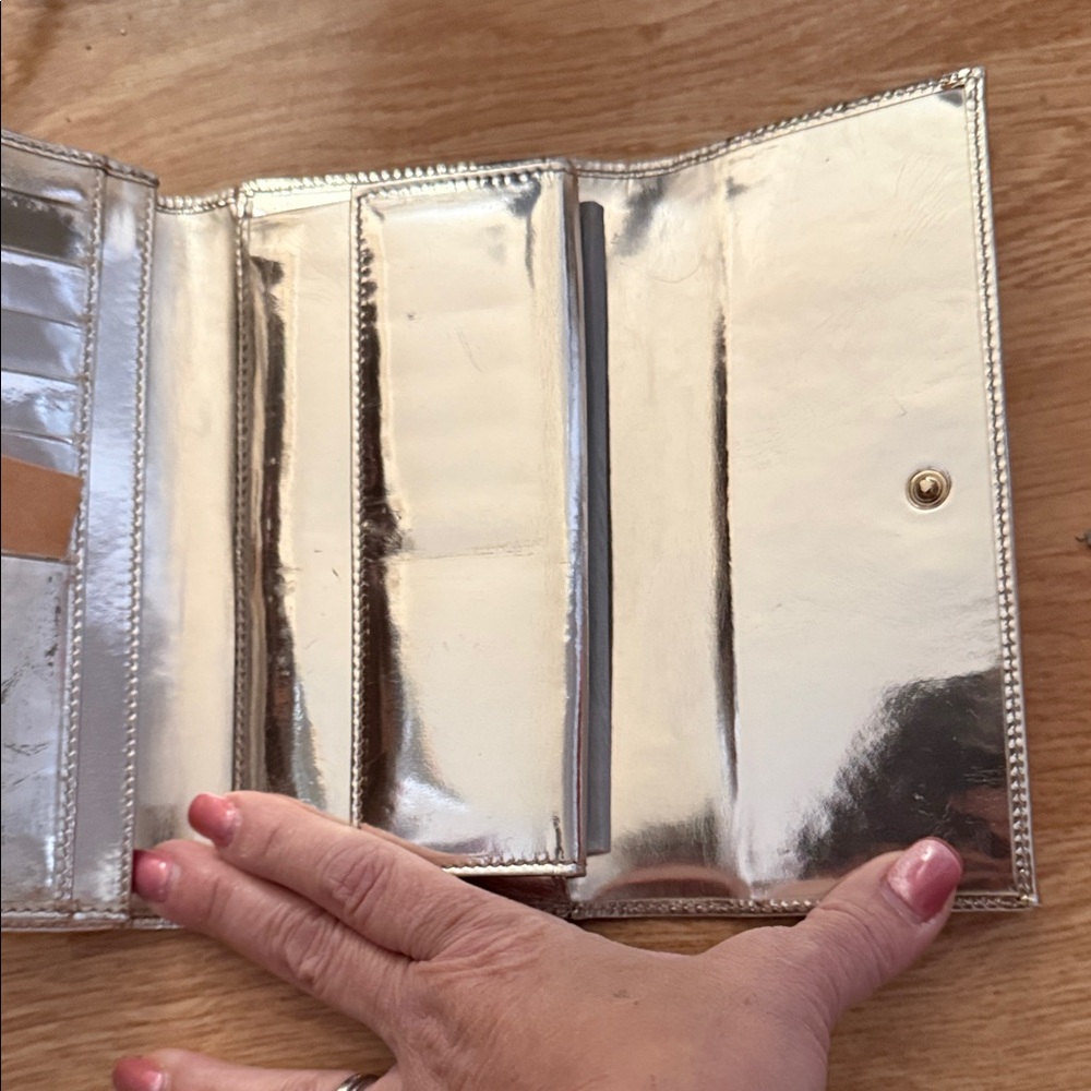 Gucci Light Gray Monogram Wallet - image 4